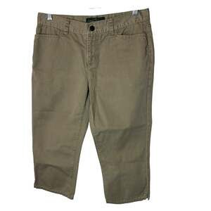 Lauren Ralph Lauren LRL Green Khaki Capri Pants Women’s Size 4 PETITE